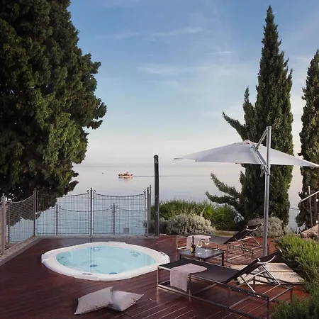 Arentz - Front Sea Apartmán Opatija